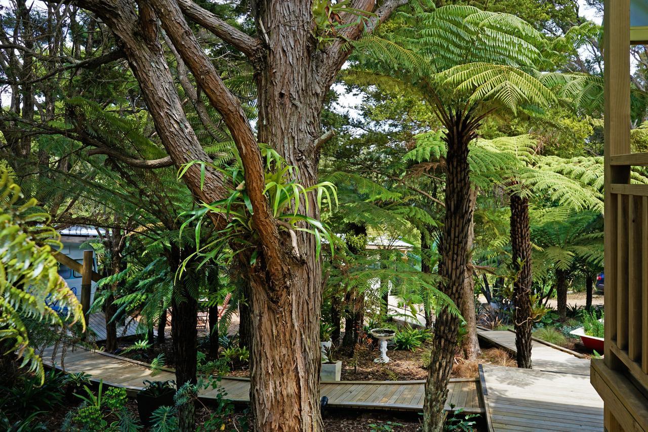 Wai-Knot Accommodation Onetangi Exterior foto