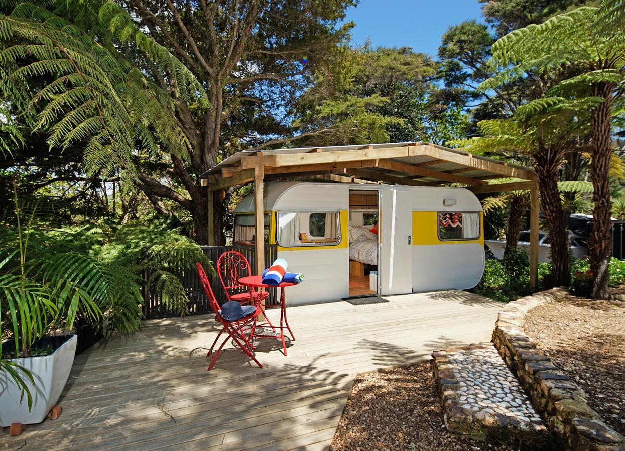 Wai-Knot Accommodation Onetangi Exterior foto